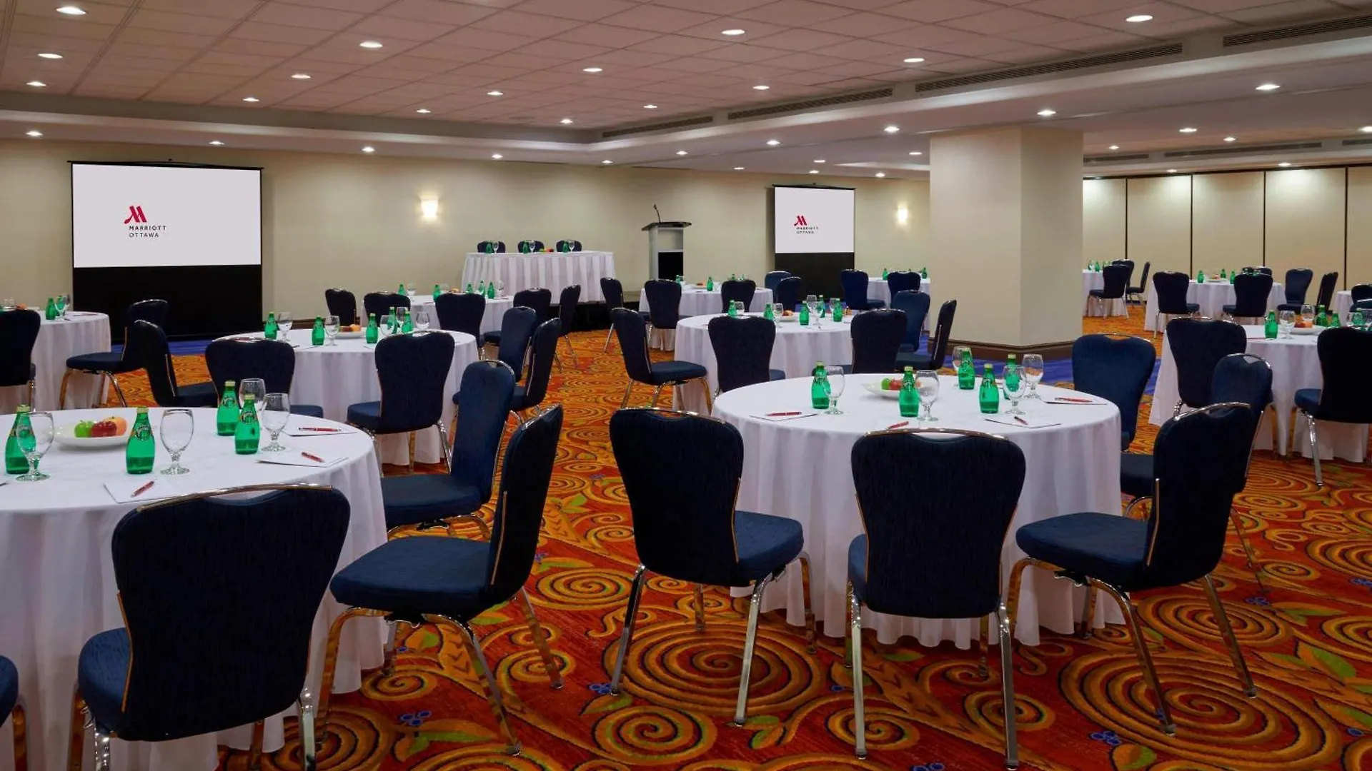 Ottawa Marriott Hotel 4*,